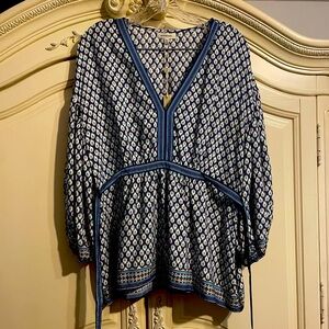 Max Studio Puff Sleeve Blouse size Large